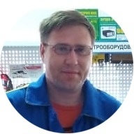 директор магазина.jpg
