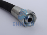 Рукав РВД Ф 12-25 (S24 М20*1,5) L- 810 (МТЗ) Рукав РВД Ф 12-25 (S24 М20*1,5) L- 810 (МТЗ)